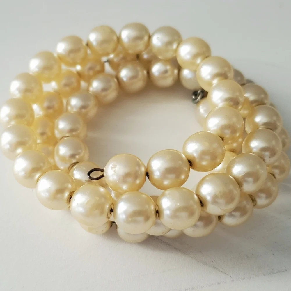 Vintage Kenneth Jay Lane Pearl Wrap Bracelet - Picture 1 of 4